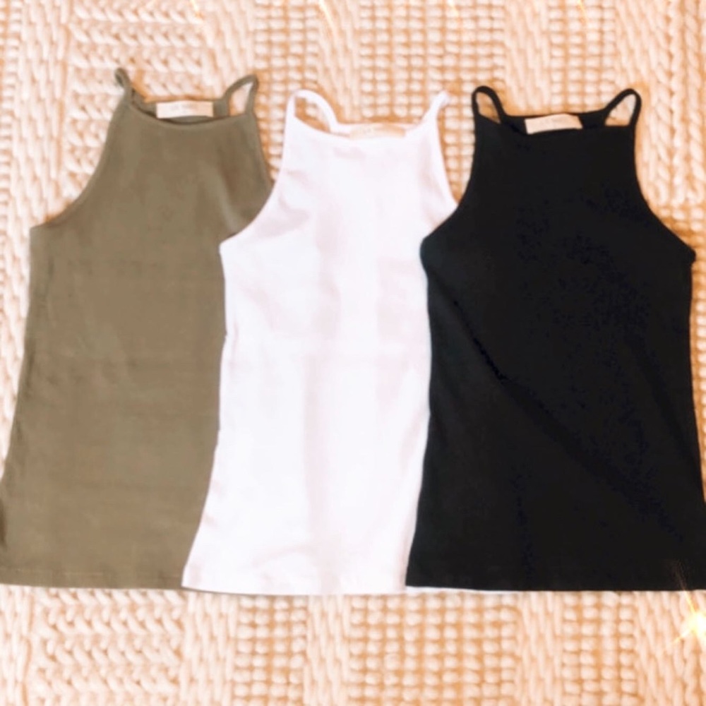 New White Ribbed Racer Back Tank - Picture 5 of 6